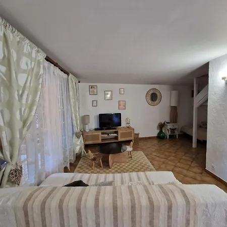 Charmante maison avec terrasse proche plage *